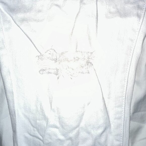 Signature Levi Strauss*White Mid-Rise Cropped Distressed Jeans - Picture 9 of 12